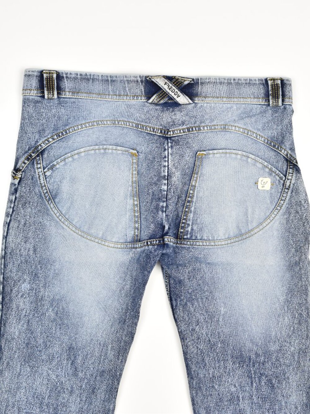 Freddy Skinny Butt Lifting Jeans - 6 - Picture 4 of 10